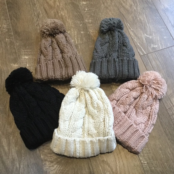 Mountain Bunny Pom Beanie - Picture 5 of 6